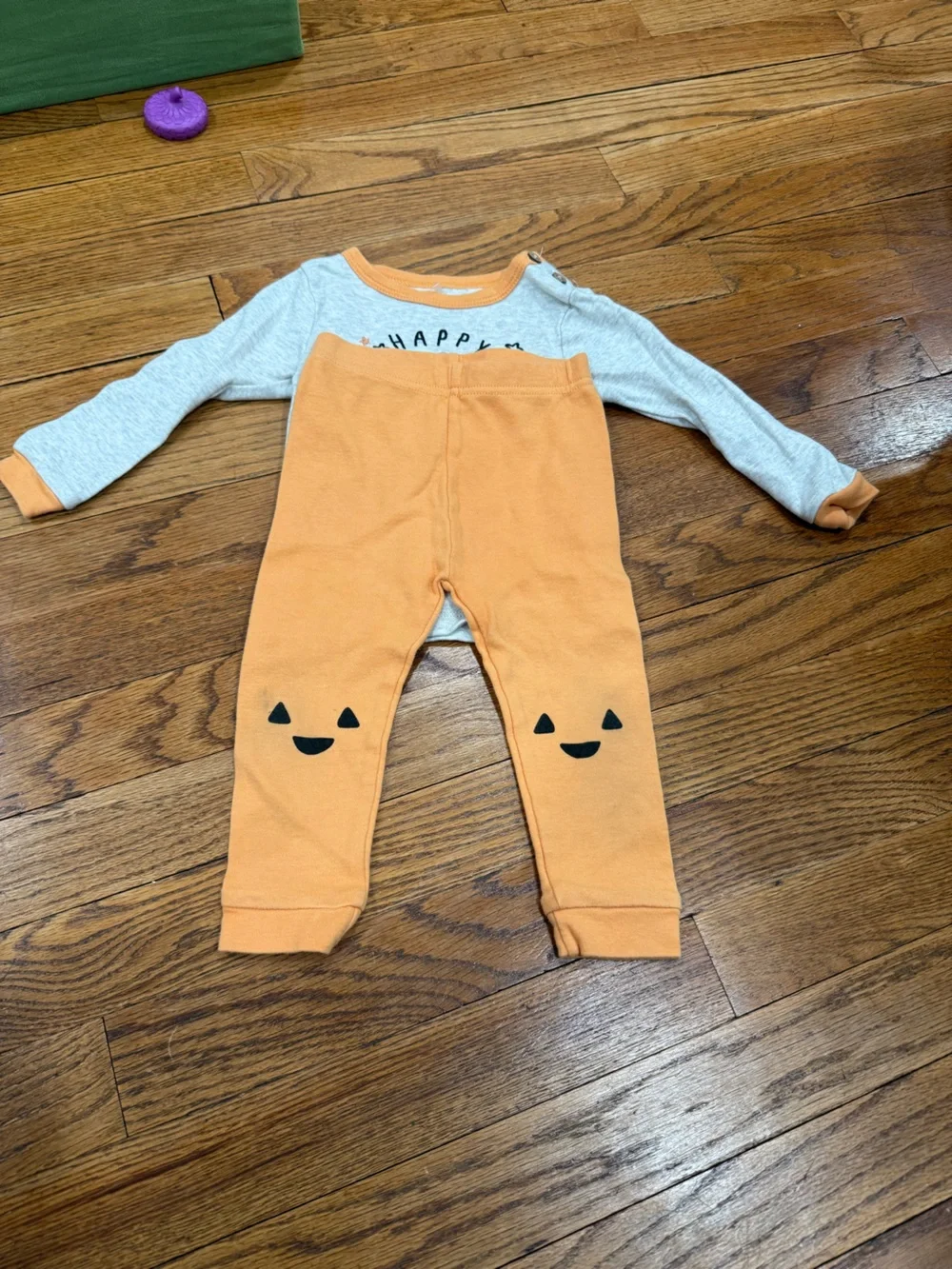 Chick Pea Organic Cotton Halloween Pajama Set Orange Pumpkin Size 12-18 months